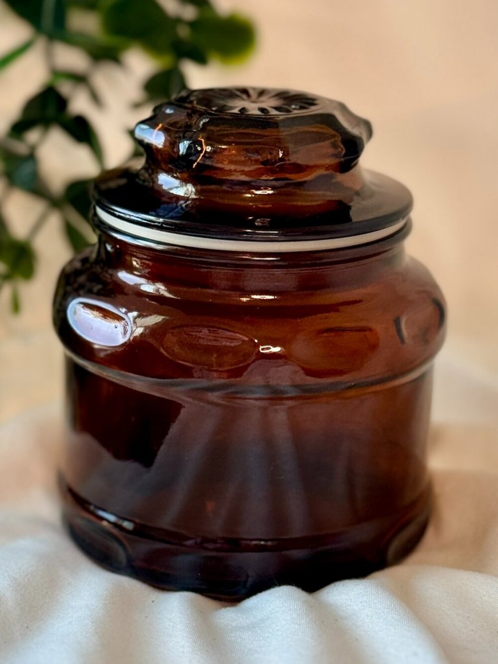 Vintage Amber Glass Apothecary Jar with Starburst Lid Storage Canister